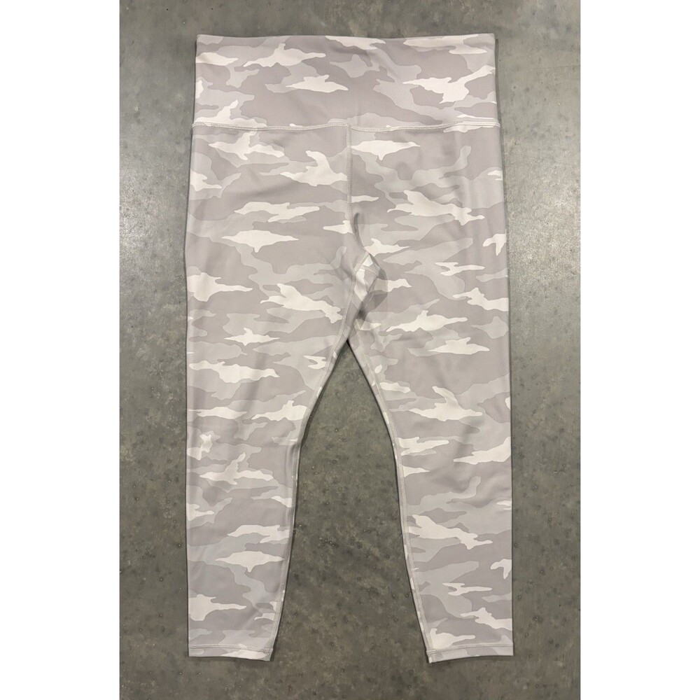 Athleta Elation Camo 7/8 Tight Gray Womenโs Large Leggings Yoga Gym